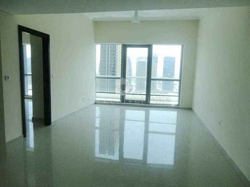 1 Bed Apartment High Floor Great Deal