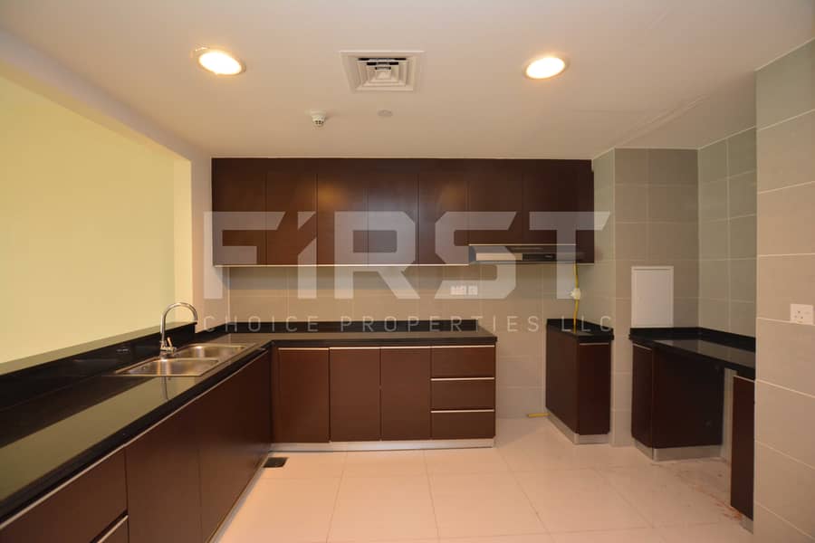 4 2BR Apt Marina Height Al Reem Island Abu Dhabi UAE (8). jpg
