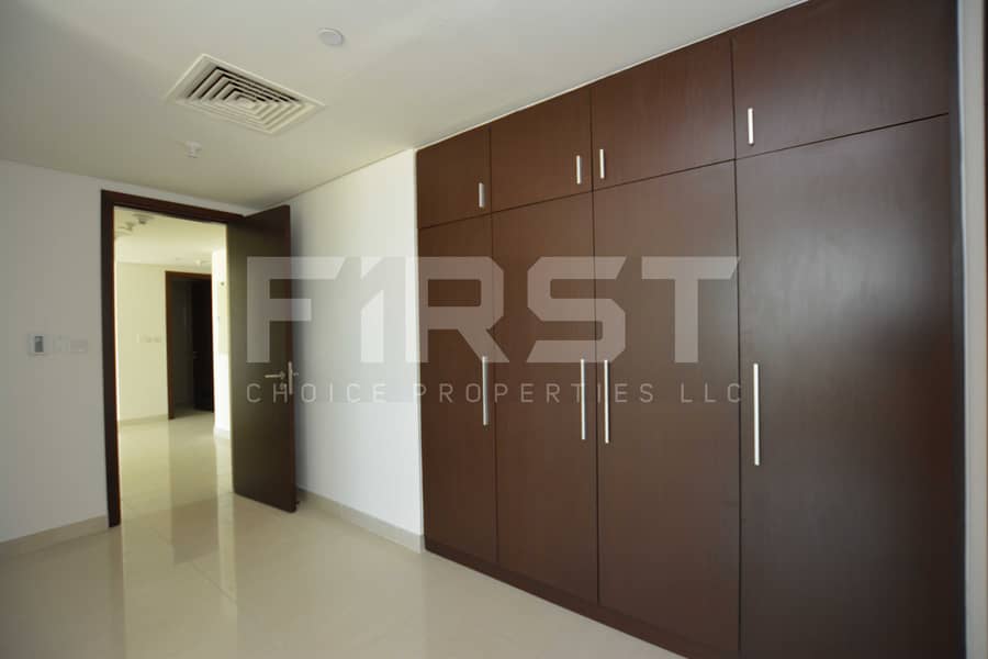 6 2BR Apt Marina Height Al Reem Island Abu Dhabi UAE (5). jpg