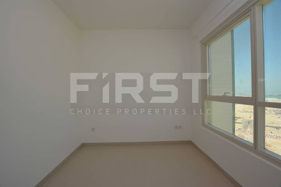 7 2BR Apt Marina Height Al Reem Island Abu Dhabi UAE (7). jpg