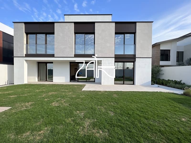 位于萨迪亚特岛,萨迪亚特湖住宅区 5 卧室的别墅 10600000 AED - 11886649 位于萨迪亚特岛,萨迪亚特湖住宅区 5 卧室的别墅 10600000 AED - 11886649