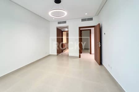 2 Bedroom Apartment for Rent in Sheikh Zayed Road, Dubai - Huge 2BR | Near To Metro | Chiller Free
