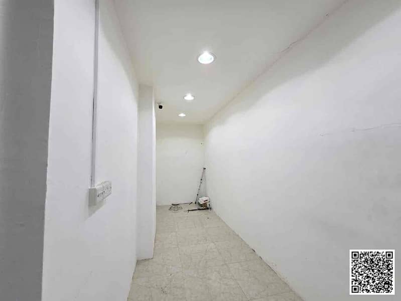 4 adc9ecf8-e0bc-4e35-ba79-353dc5ab4c18. jpg