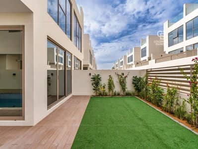 4 Bedroom Townhouse for Sale in Al Furjan, Dubai - BRAND NEW | PRIVATE POOL | MODERN AND SPACIOUS