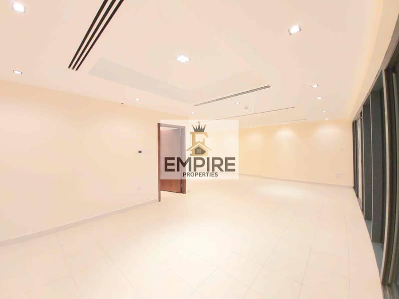 7 1f8360ec-b649-4fad-8c52-a0c8d6e7f7ba. jpg