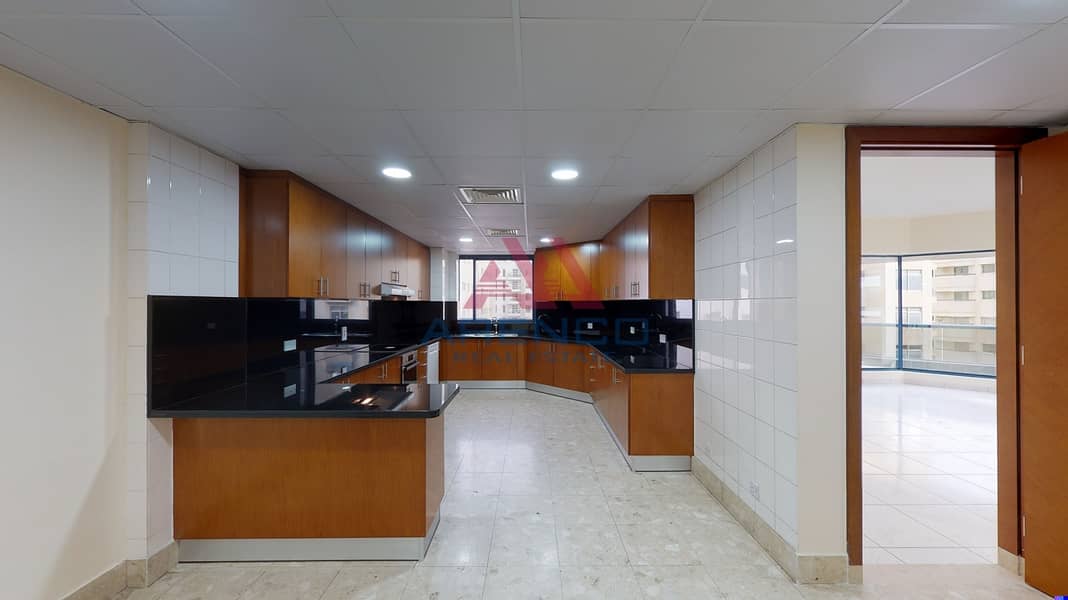 Квартира в Бур Дубай,Аль Манкул,Голден Сэндс 4, 4 cпальни, 240000 AED - 11887504 Квартира в Бур Дубай,Аль Манкул,Голден Сэндс 4, 4 cпальни, 240000 AED - 11887504