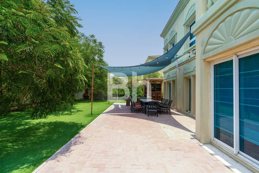 位于朱美拉三角小镇(JVT),JVT第9区,9A区 5 卧室的别墅 8300000 AED - 11887612 位于朱美拉三角小镇(JVT),JVT第9区,9A区 5 卧室的别墅 8300000 AED - 11887612