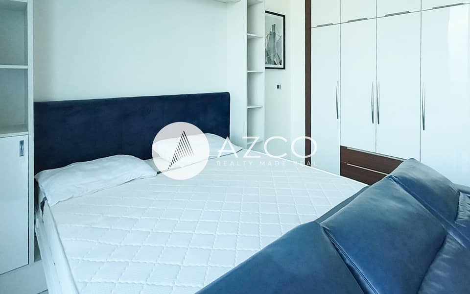 10 azco realestate. jpg