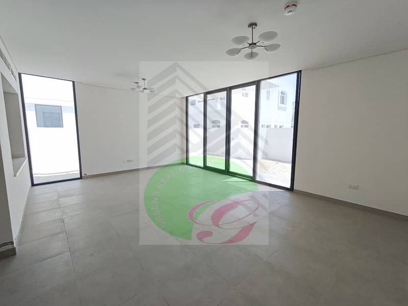 4 WhatsApp Image 2025-06-03 at 13.33. 42 (1) (Property finder). jpeg