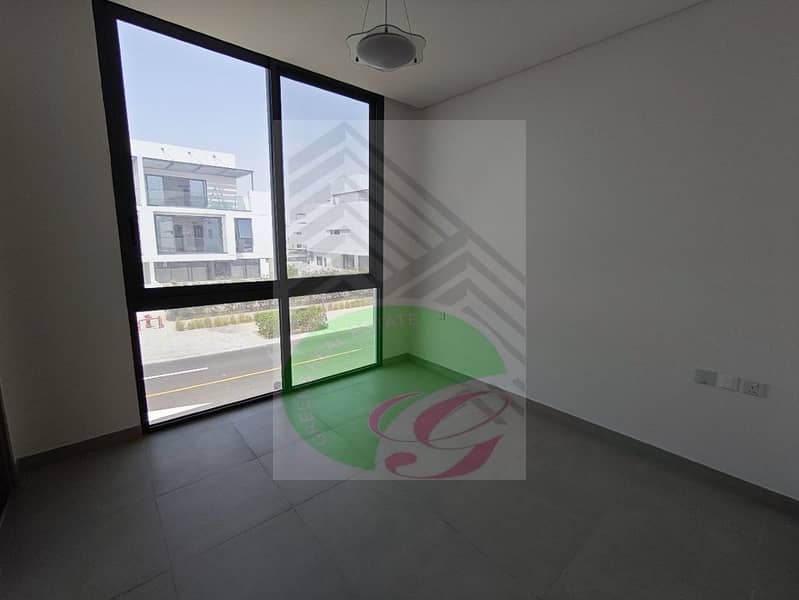 12 WhatsApp Image 2025-06-03 at 13.33. 46 (Property finder). jpeg