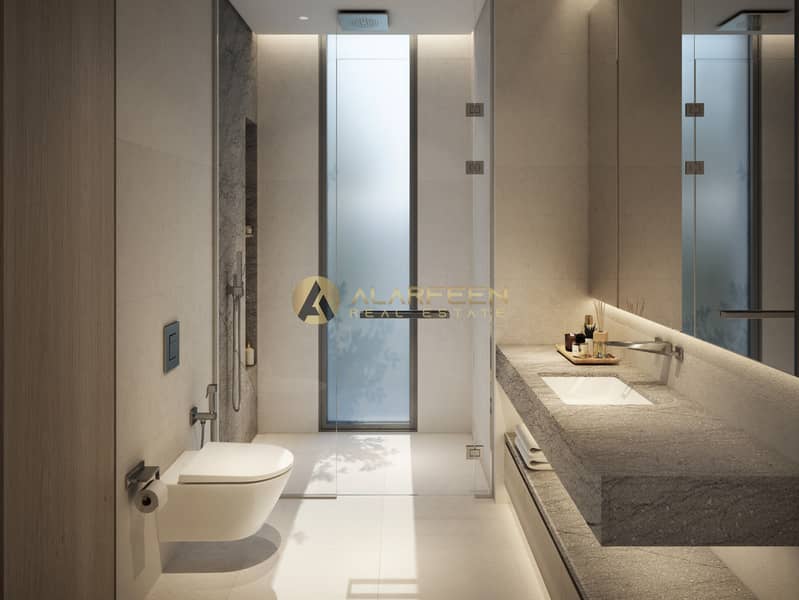 13 The Lakeshore - typical bathroom. jpg