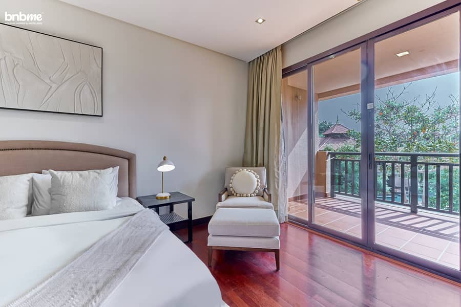24 Master Bedroom. jpg