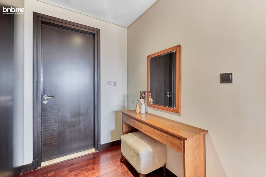 29 Makeup-Area-Bedroom-B. jpg