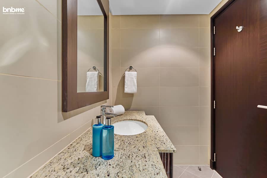 37 Powder Room. jpg
