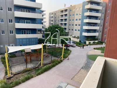 3 Bedroom Apartment for Sale in Al Reef, Abu Dhabi - Affordable 3BR in Excellent Community with Balcony