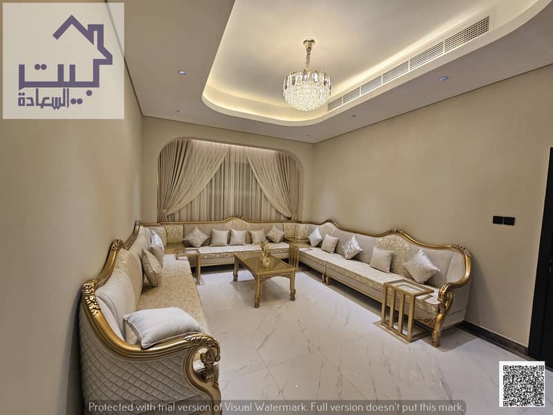 5 4c7f2bed-2d95-48bd-96aa-d840bd7de494. jpg