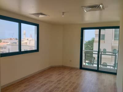 3 bedrooms 4 bathrooms maids room store apartment in al corniche area for rent 3 bedrooms 4 bathrooms maids room store apartment in al corniche area for rent
