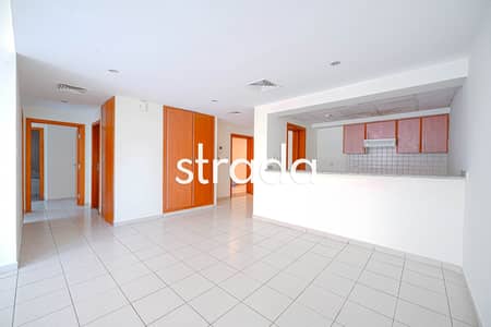 2 Bedroom Flat for Sale in The Greens, Dubai - High Floor | Rented | Corner Unit