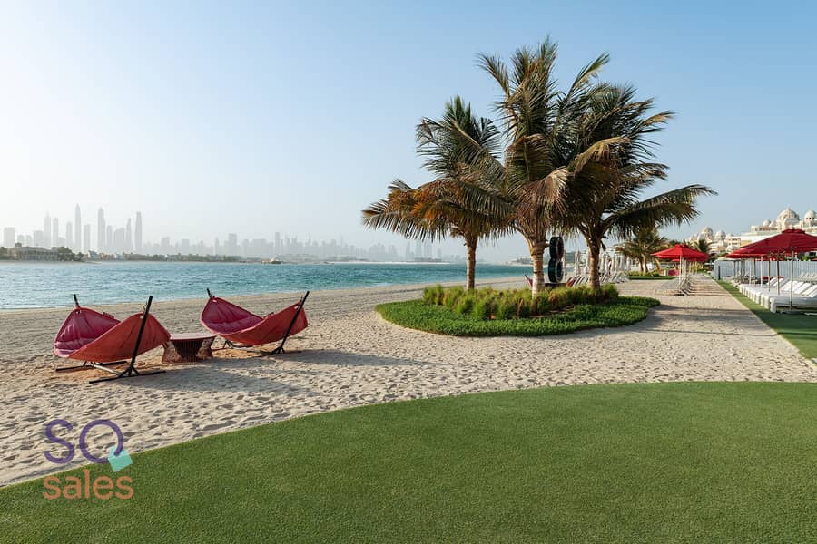 21 Beach - Th8 Palm Dubai Beach Resort (1). jpg