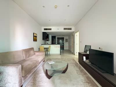 1 Bedroom Apartment for Rent in Business Bay, Dubai - Fully Furnished | Spacious Unit | Canal View