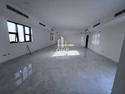 8 Bedroom Villa for Rent in Shakhbout City, Abu Dhabi - WhatsApp Image 2025-05-31 at 14.53. 01 (2). jpeg