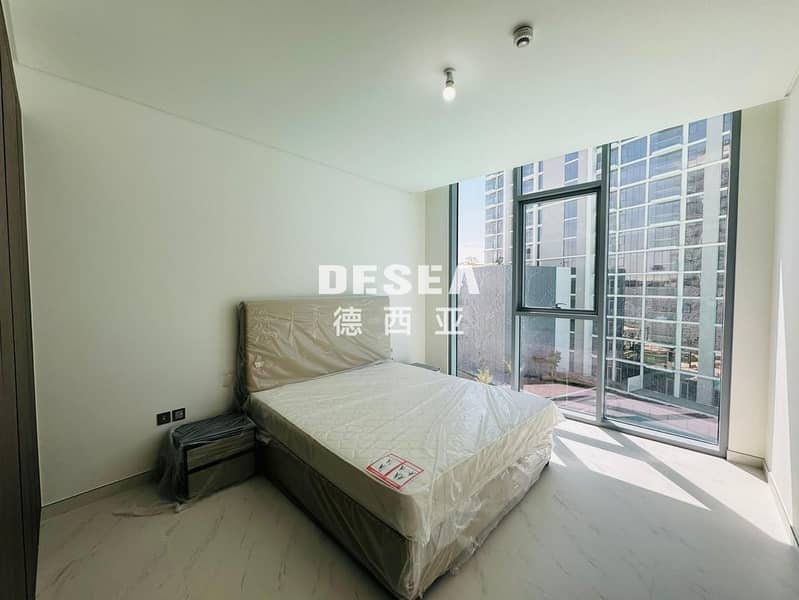 6 2cc0cc0d-57ee-41c2-9ded-e2bed77b639d. jpg
