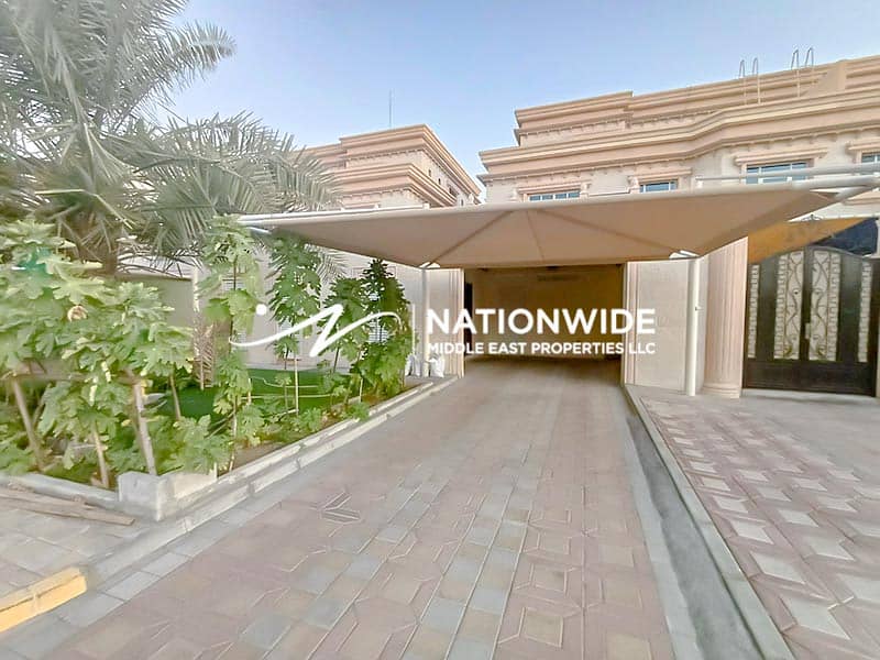 فیلا في ربدان 8 غرف 260000 درهم - 11889792