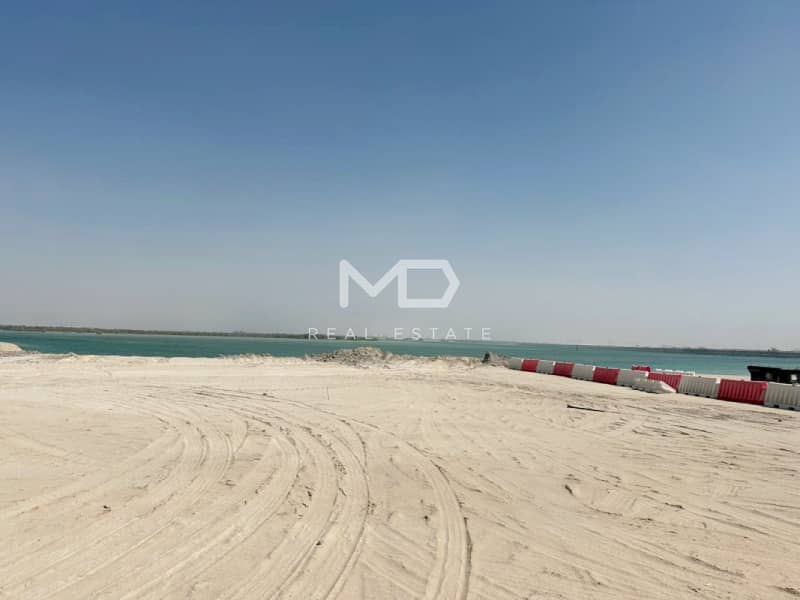 位于阿尔朱拜勒岛 的住宅地块 13800000 AED - 11890116 位于阿尔朱拜勒岛 的住宅地块 13800000 AED - 11890116