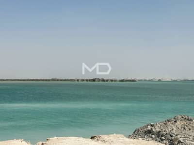 阿尔朱拜勒岛， 阿布扎比 住宅地块待售 - 位于阿尔朱拜勒岛，Nad Al Dhabi 的住宅地块 13500000 AED - 11890122