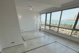 شقة في منطقة الكورنيش 4 غرف 150000 درهم - 11890225