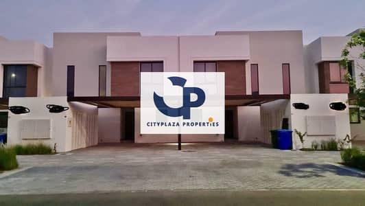 3 Bedroom Townhouse for Sale in Yas Island, Abu Dhabi - IMG-20250430-WA0140. jpg