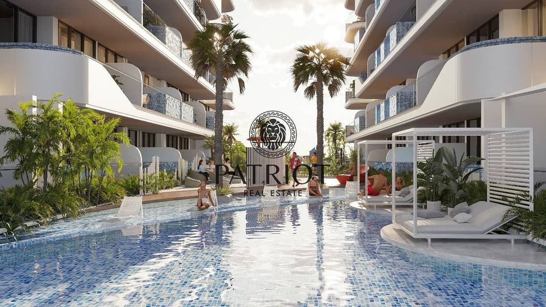 13 4Ocean Pearl 2 photo 3. jpg