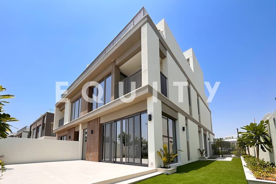 位于蒂拉尔阿尔加夫综合社区,奥拉别墅区 5 卧室的别墅 340000 AED - 11891050 位于蒂拉尔阿尔加夫综合社区,奥拉别墅区 5 卧室的别墅 340000 AED - 11891050