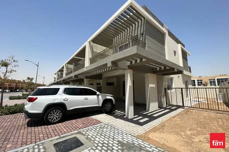 3 Bedroom Townhouse for Sale in DAMAC Hills 2 (Akoya by DAMAC), Dubai - VASTU complaint  | Corner Unit  | Single-Row