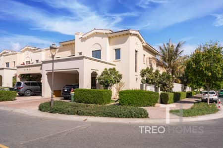 3 Bedroom Villa for Sale in Reem, Dubai - Corner unit | Close to Amenities | Upgraded