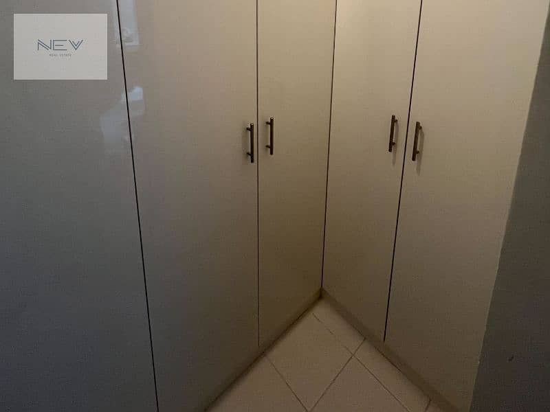 17 Dressing_Room. jpg