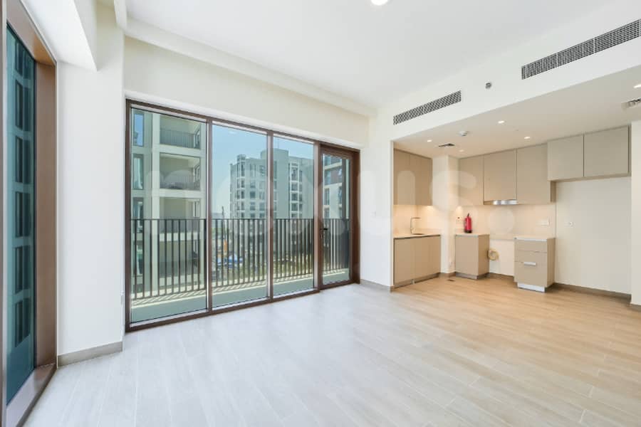 Corner Unit | Creek Beach Access | Available NOW Corner Unit | Creek Beach Access | Available NOW