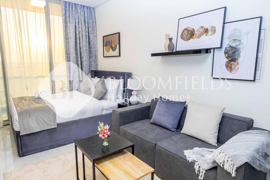 5 Livingroom - Bed. jpg