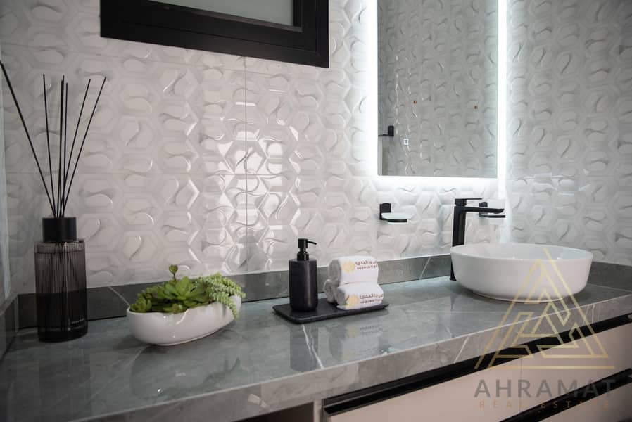 23 501GlamResidence_-40-scaled. jpg