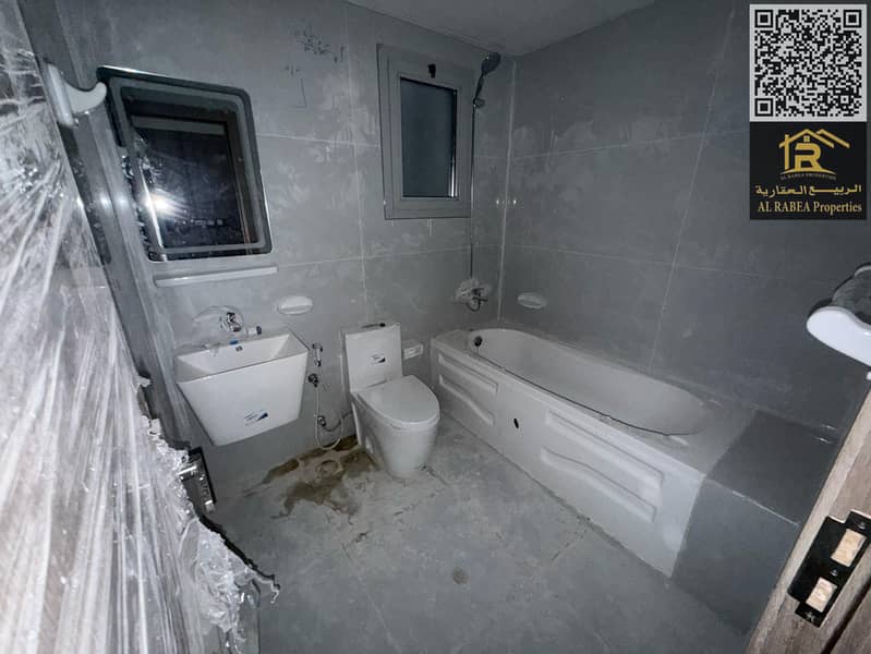 18 173b5db6-ae91-4dfb-a660-97068aa2bd12. jpg
