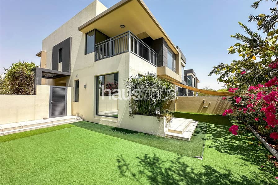 位于迪拜山庄,枫叶社区,枫叶2号公寓 5 卧室的别墅 330000 AED - 11893157 位于迪拜山庄,枫叶社区,枫叶2号公寓 5 卧室的别墅 330000 AED - 11893157