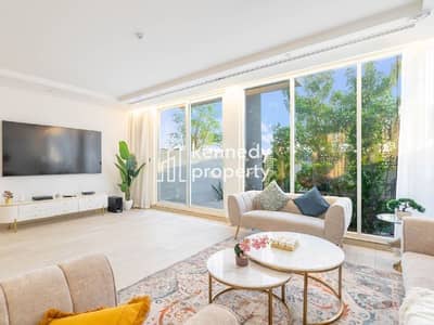 4 Bedroom Villa for Rent in Jumeirah Park, Dubai - 11. Kennedy Property Rentals - Villa Royal Park Jumeirah Park. jpg