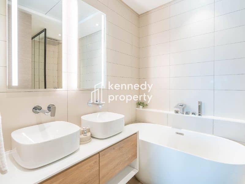 20 22. Kennedy Property Rentals - Villa Royal Park Jumeirah Park. jpg