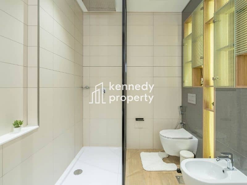 25 33. Kennedy Property Rentals - Villa Royal Park Jumeirah Park. jpg
