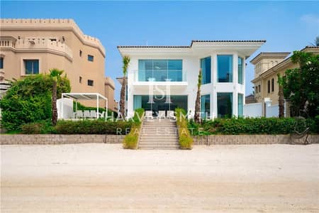 5 Bedroom Villa for Sale in Palm Jumeirah, Dubai - Available Now | Renovated | Fully Furnished