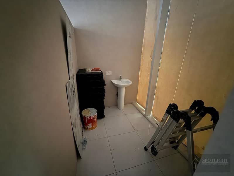 5 WhatsApp Image 2025-06-02 at 2.52. 23 PM. jpeg