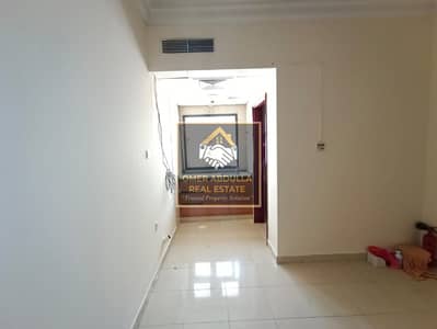 استوديو  للايجار في تجارية مويلح، الشارقة - IMG-20220414-WA0003. jpg