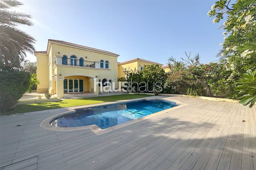 Вилла в Джумейра Парк,Legacy, 3 cпальни, 450000 AED - 8837541 Вилла в Джумейра Парк,Legacy, 3 cпальни, 450000 AED - 8837541