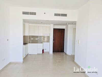 1 Bedroom Apartment for Rent in Town Square, Dubai - Mid Floor | Ready to Move In | Community View