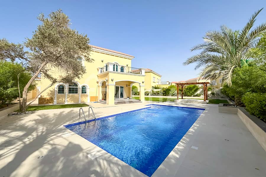 Private Pool | New Condition | Large Plot